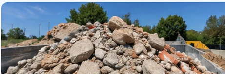 Granulats et matériaux de chantier adaptés au transport en camion benne